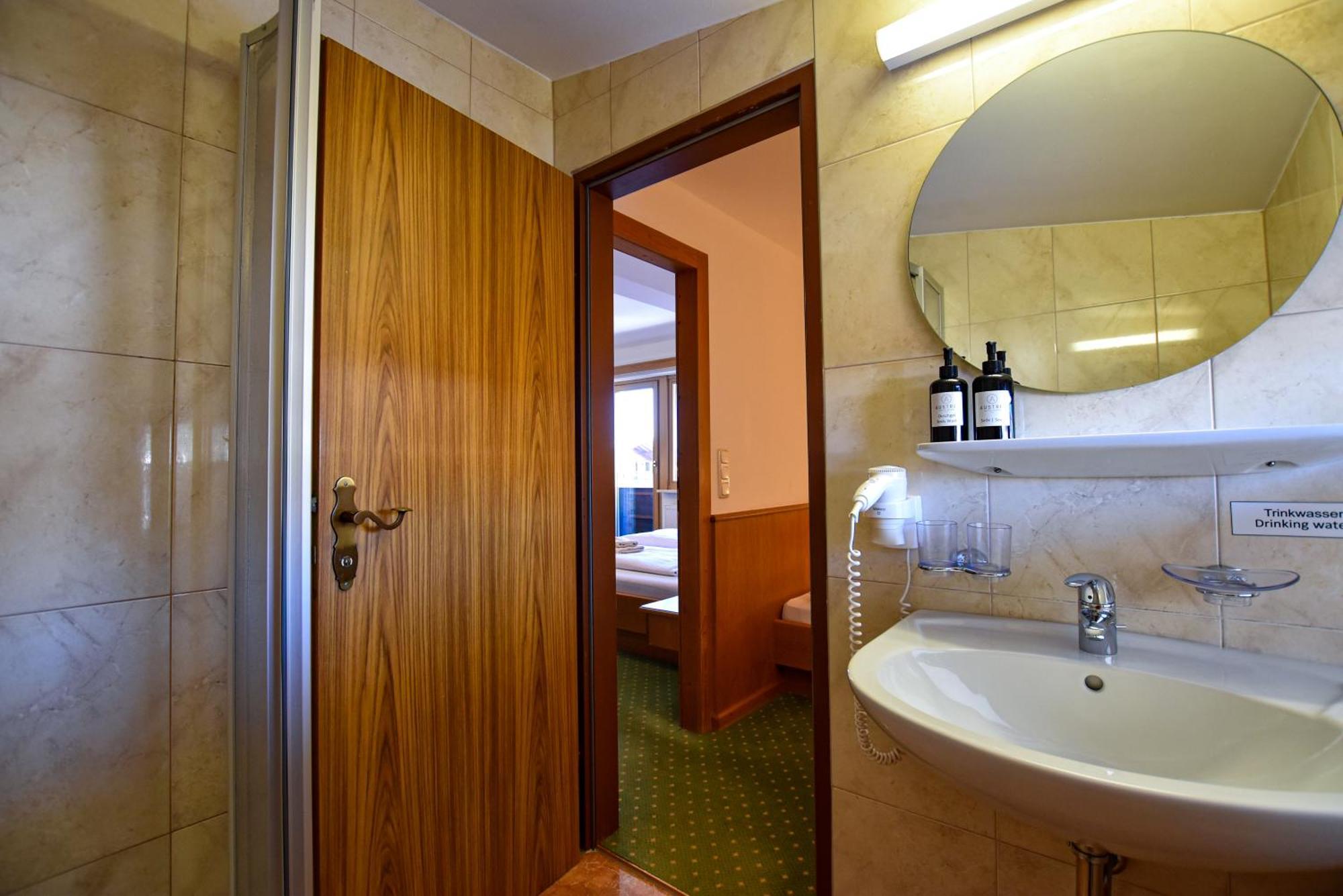 ווסטנדורף Hotel-Garni Austria מראה חיצוני תמונה